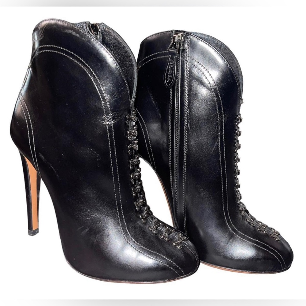 Alaia Leather Ankle Booties Sz 36